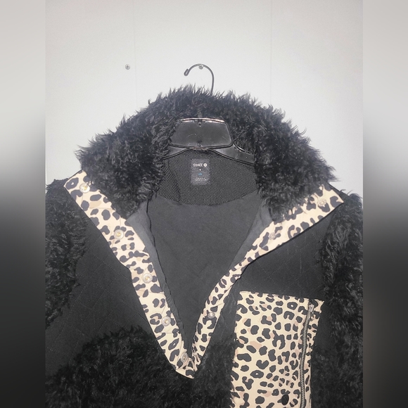 Women's Stance Black Faux Fur & Leopard print Cropped Pullover Jacket Size Med - Picture 5 of 10